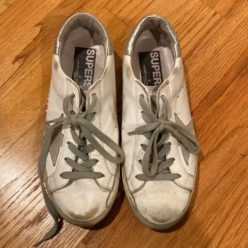 Golden Goose Superstar. Size 37.